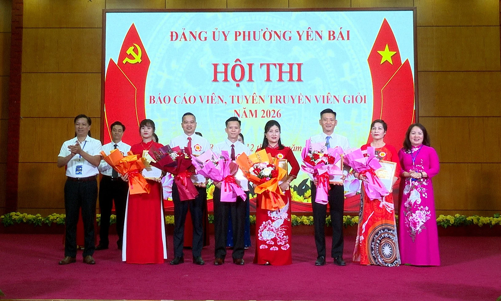 hoi-thi-1.jpg