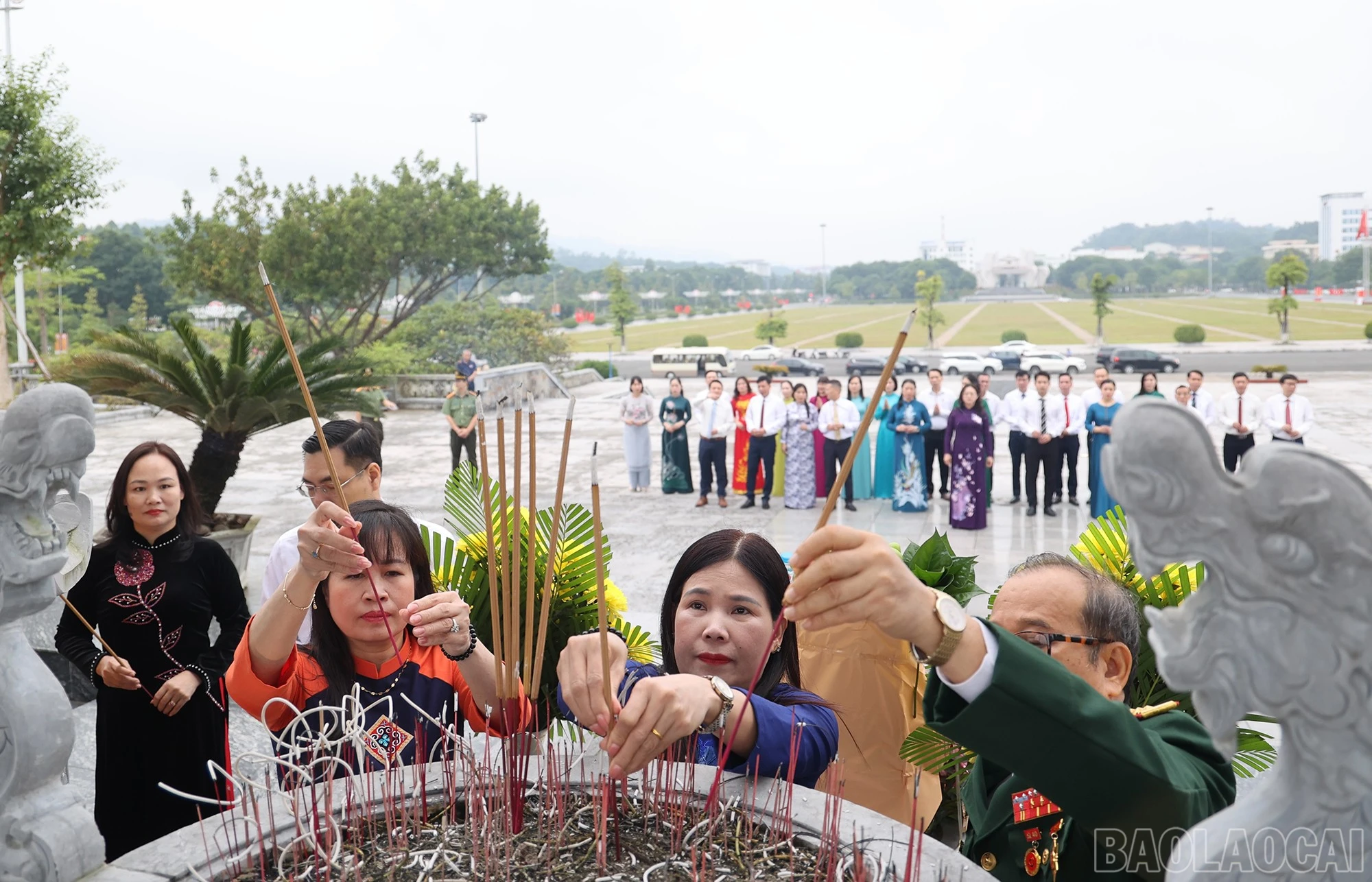 baolaocai-br_z7173275059499-c58bee625f33cf8d4233764ea9a11809.jpg