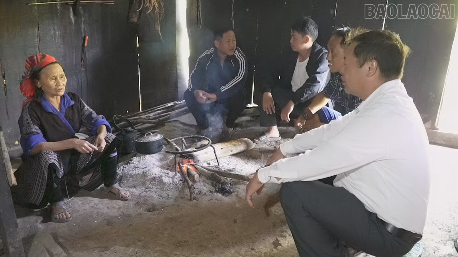 baolaocai-tr_phu-nu-cai-nghien3.jpg