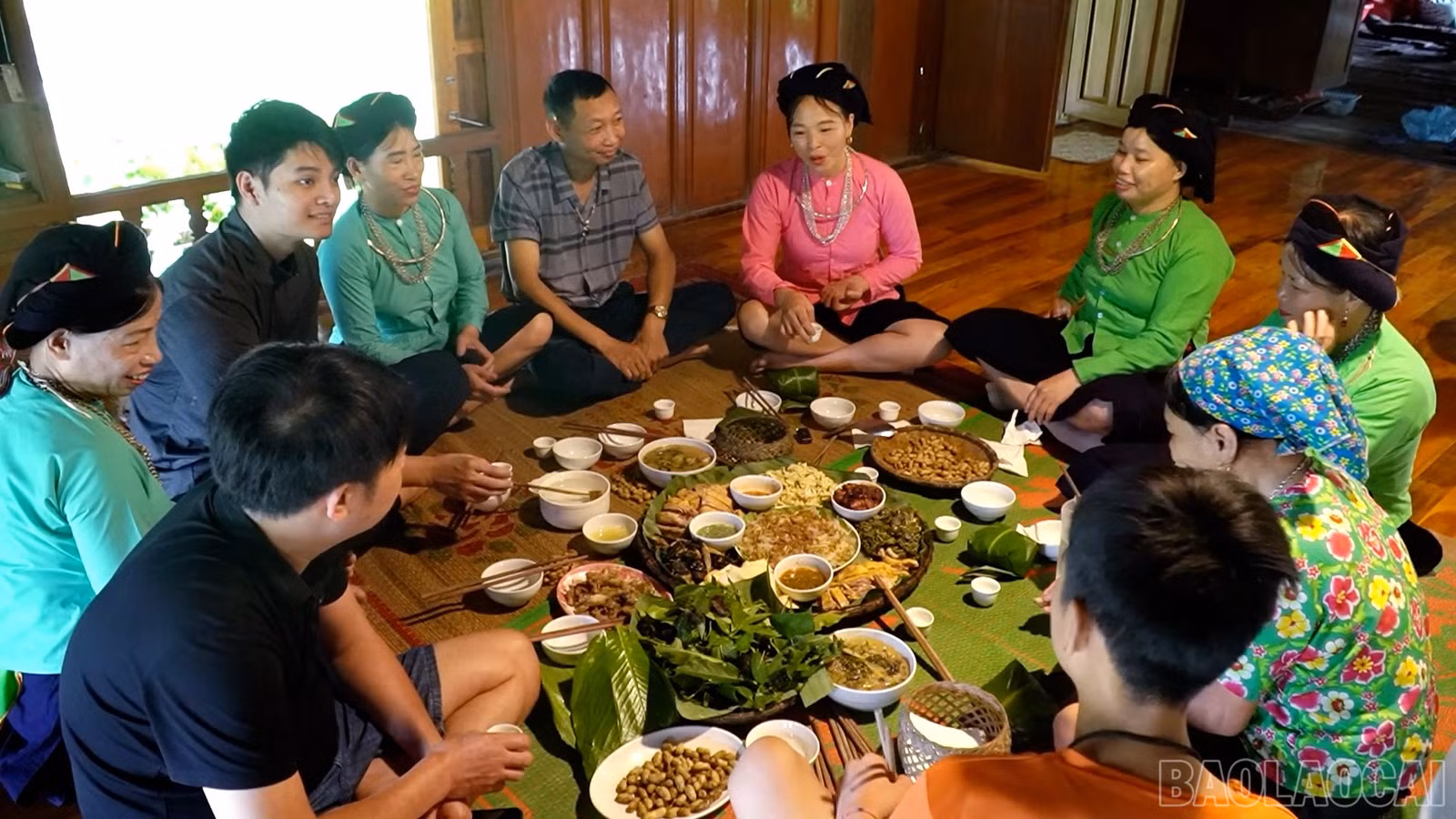 baolaocai-br_dung-hinh00-14-48-11still215.jpg