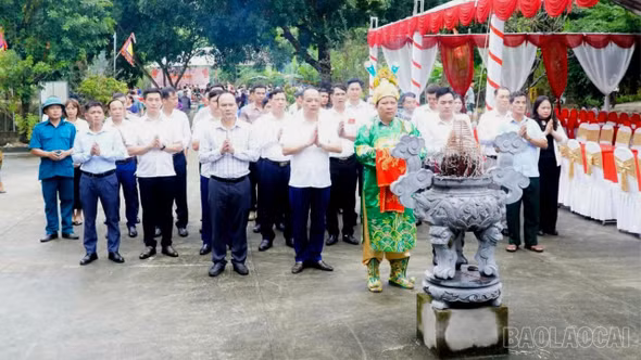 Lâm Giang: Sôi nổi ngày hội văn hóa các dân tộc gắn với lễ giỗ Tướng quân Hà Chương