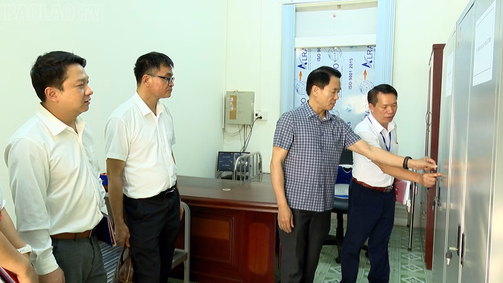 baolaocai-tl_nhung-kiem-tra00-09-08-18still009.jpg