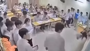 Bắt khẩn cấp nam sinh hành hung cô giáo trong lớp: Sở GD&ĐT Hà Nội lên tiếng