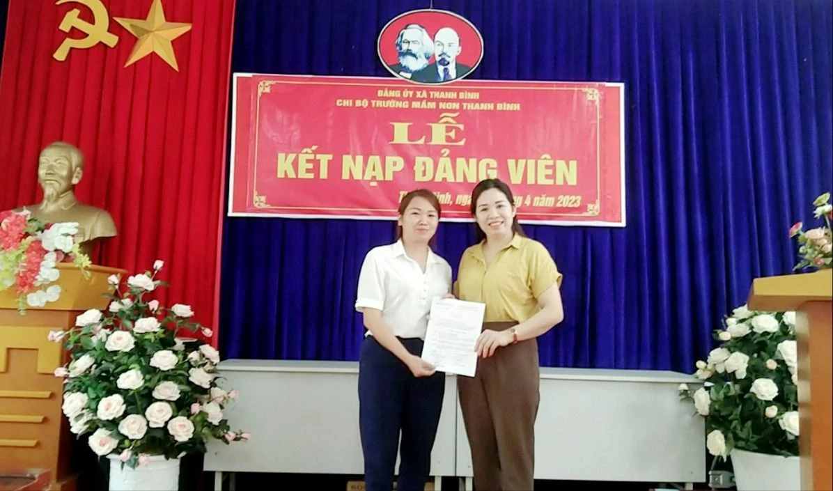 z5490540595540_33ad988e77882edb2943dfd0050bc20e.jpg