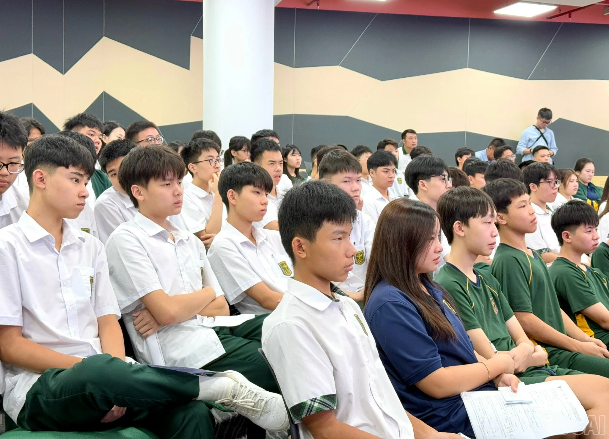 baolaocai-br_z7017998376311-2891a201ee560b49bcb91e636531c340.jpg