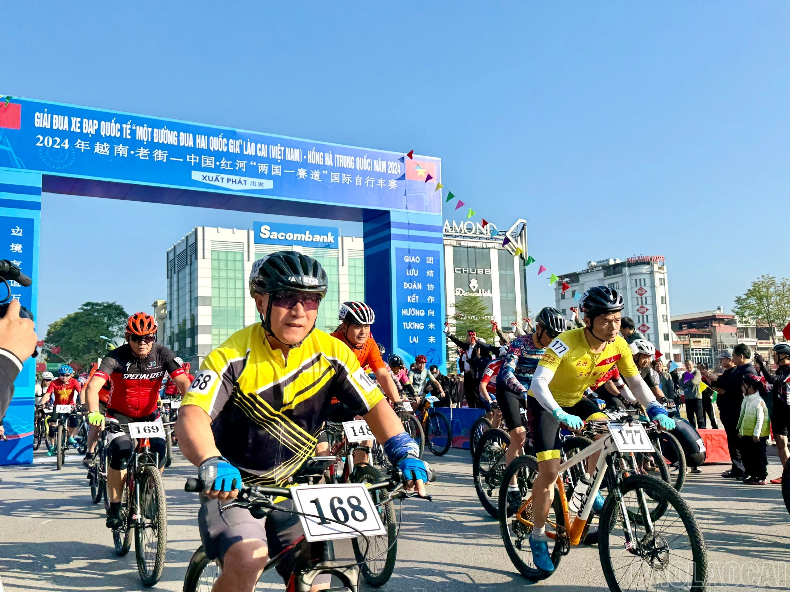 baolaocai-br_z6401989741705-5521d54478181d605399309d129f9952.jpg