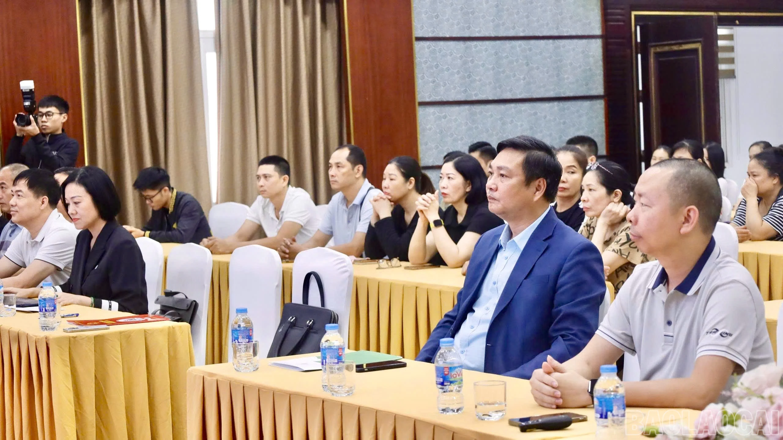baolaocai-br_z7207634109258-a0bee4d3e25ee789996ad5465d54e9f8.jpg