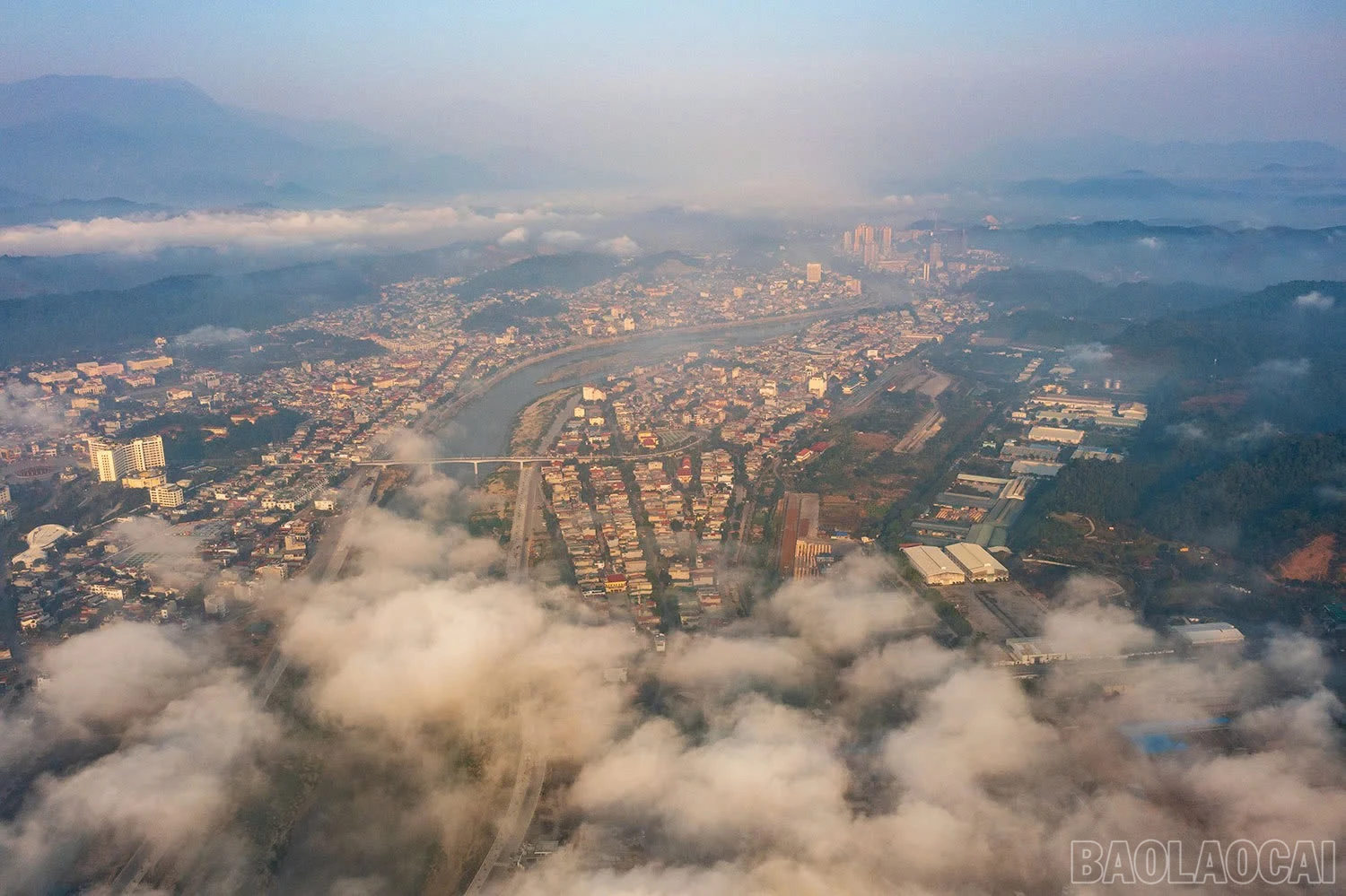 baolaocai-br_z6223343010976-5fc6b6c35da6b43baa7d43fb1bf9e386.jpg