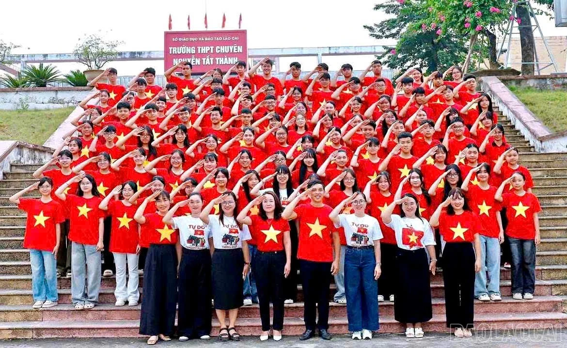 baolaocai-br_z6970216236450-5c8b1a21d9997953ab50dde96f0742f9.jpg