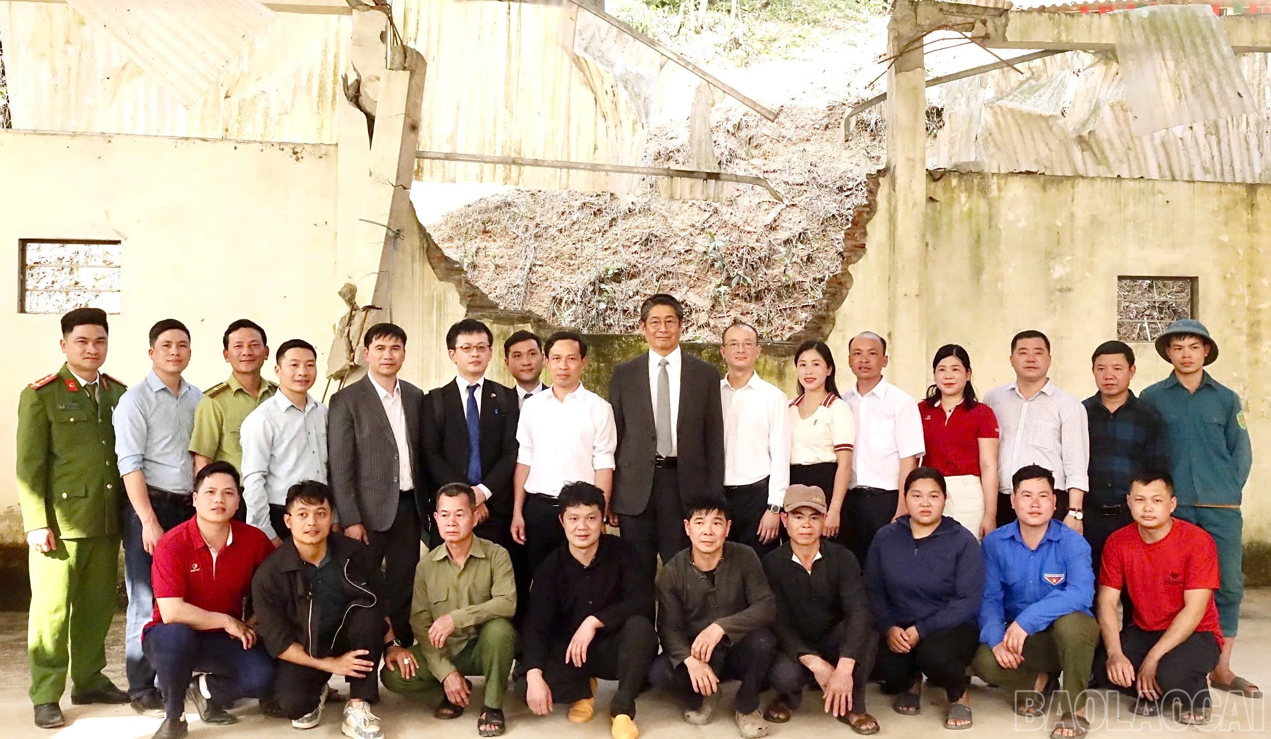 baolaocai-br_z6370766450825-759124ecc1fa6f84d4ef0de0d17abdbd.jpg
