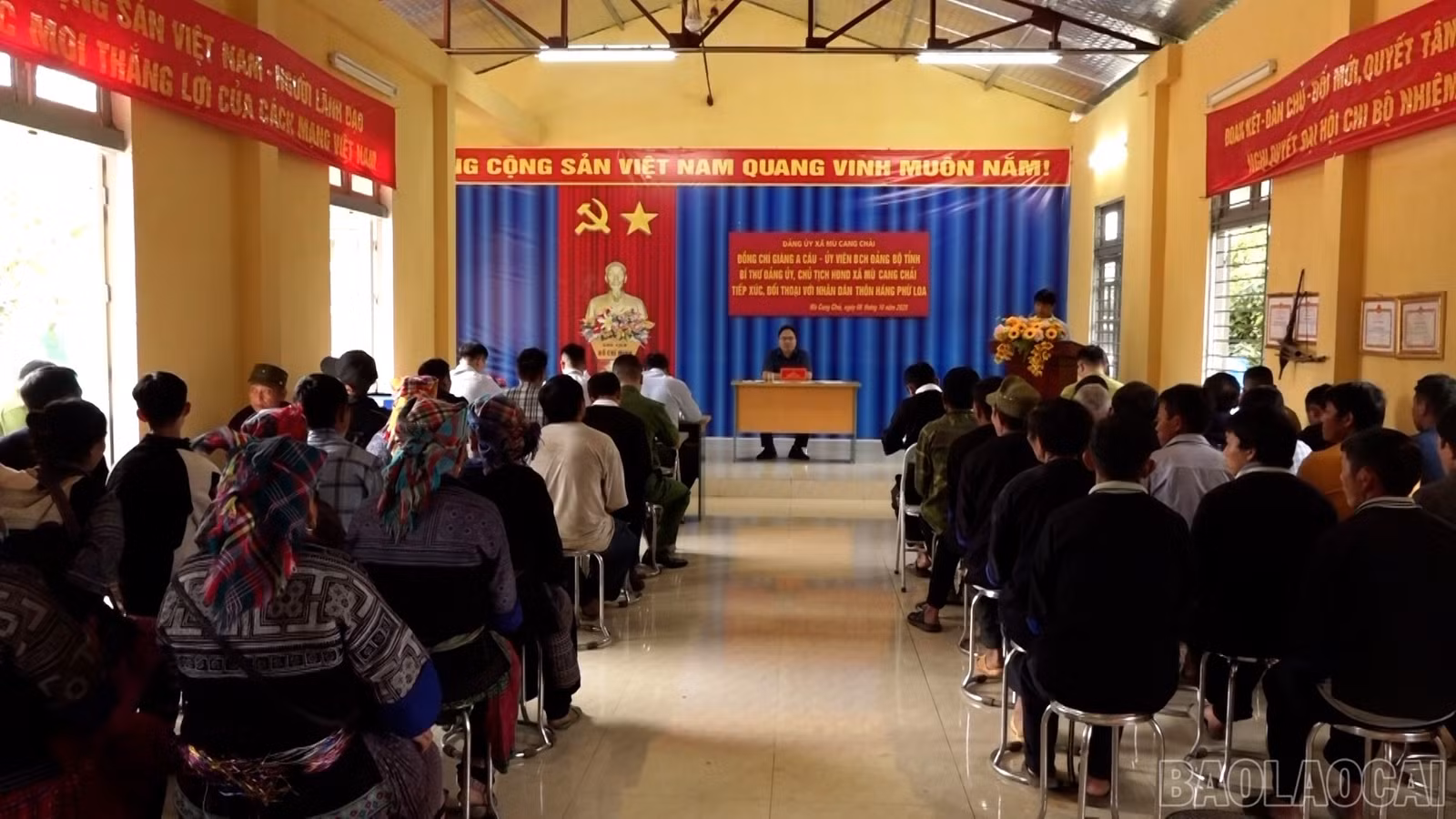 baolaocai-br_mcc-doi-thoai.jpg