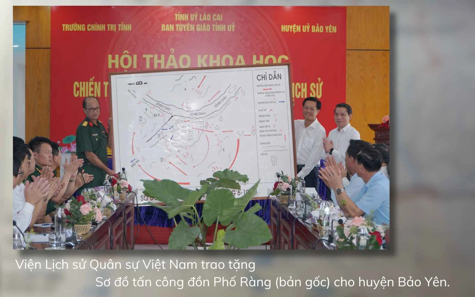 trao tang.jpg