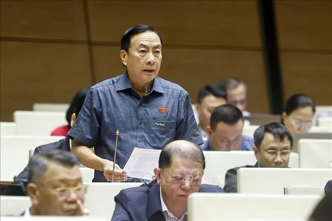 Đại biểu Quốc hội tỉnh Đồng Tháp Phạm Văn Hòa.