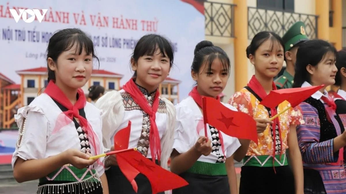 Điểm nhấn của Lễ khai giảng năm nay là khánh thành, bàn giao và đưa vào sử dụng các trường phổ thông nội trú liên cấp tại các xã biên giới đất liền đủ điều kiện. (Ảnh minh họa)