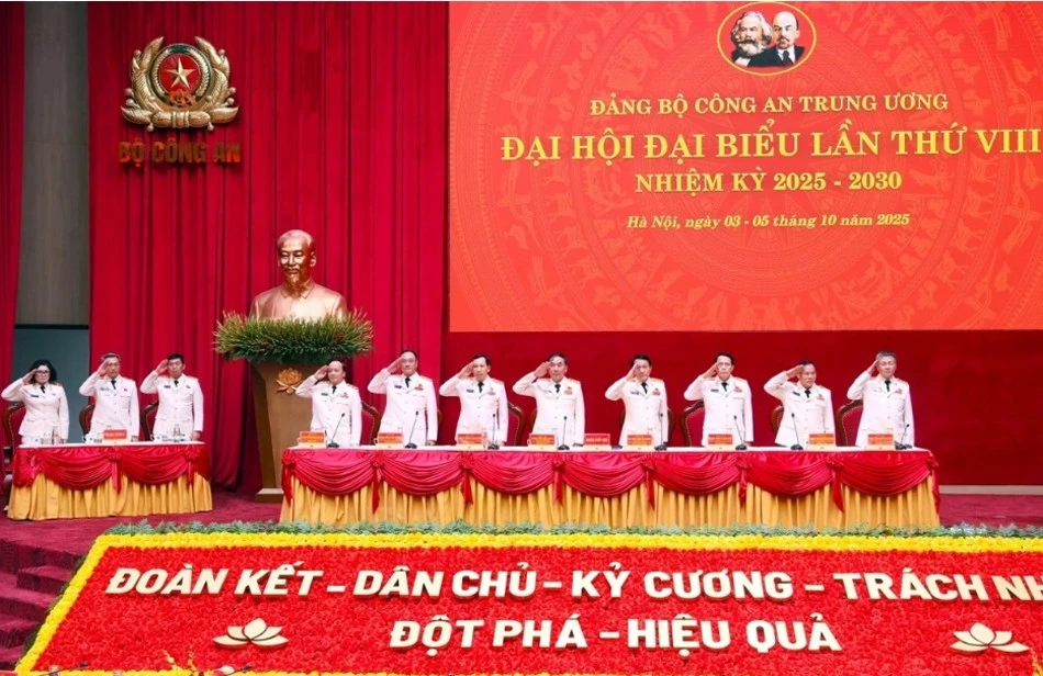 3-10-bo-cong-an1.jpg