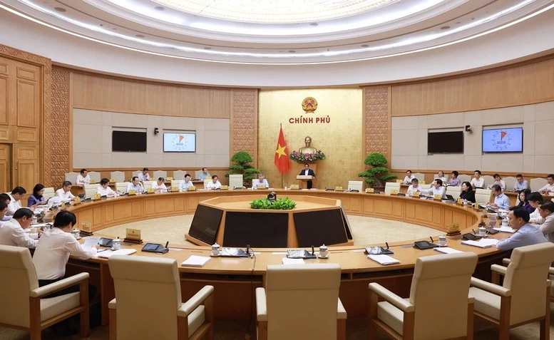 Thủ tướng Chính phủ Phạm Minh Chính chủ trì Phiên họp Chính phủ chuyên đề xây dựng pháp luật tháng 7/2025.