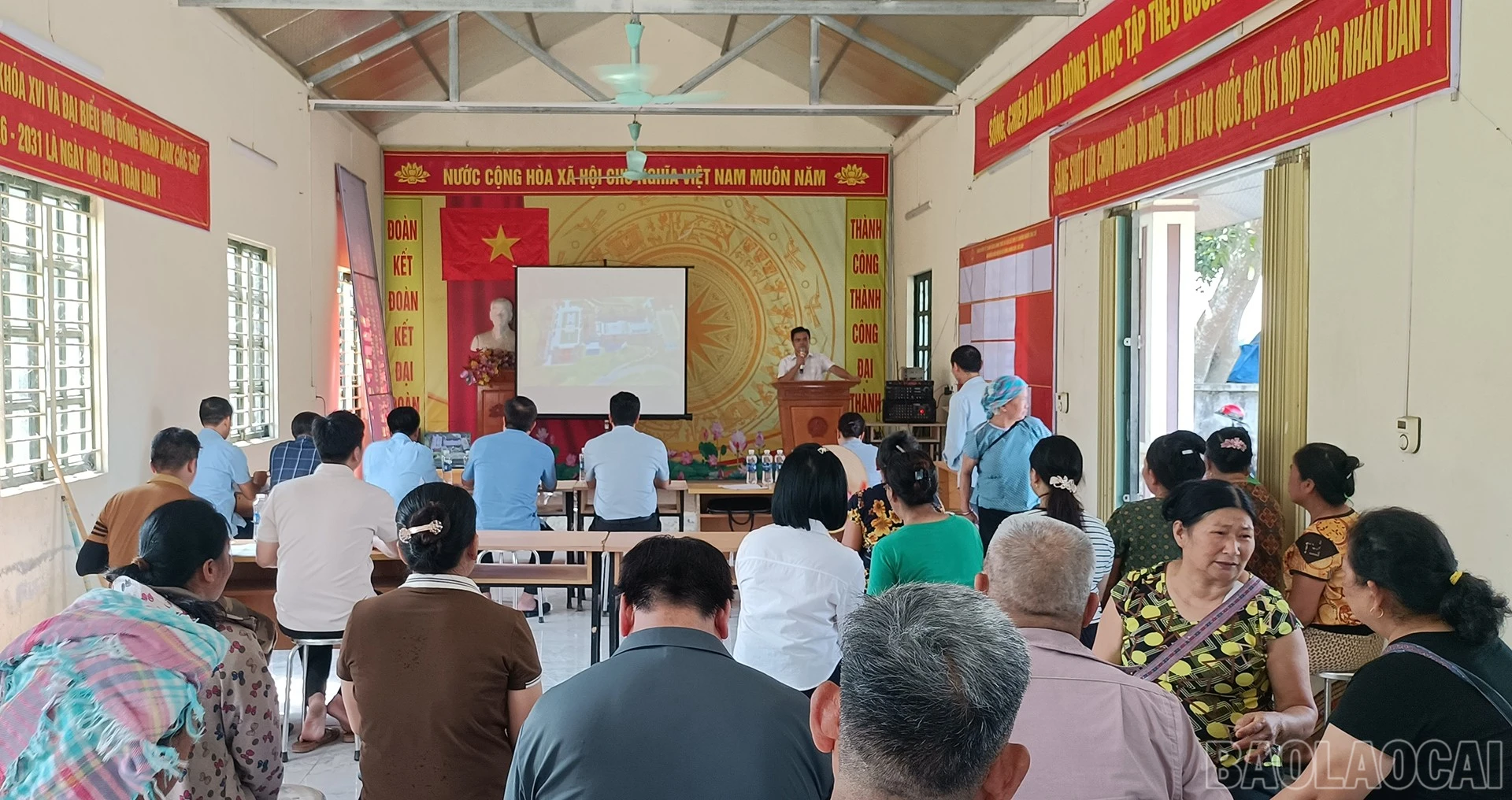 baolaocai-br_trinhtuong2.jpg