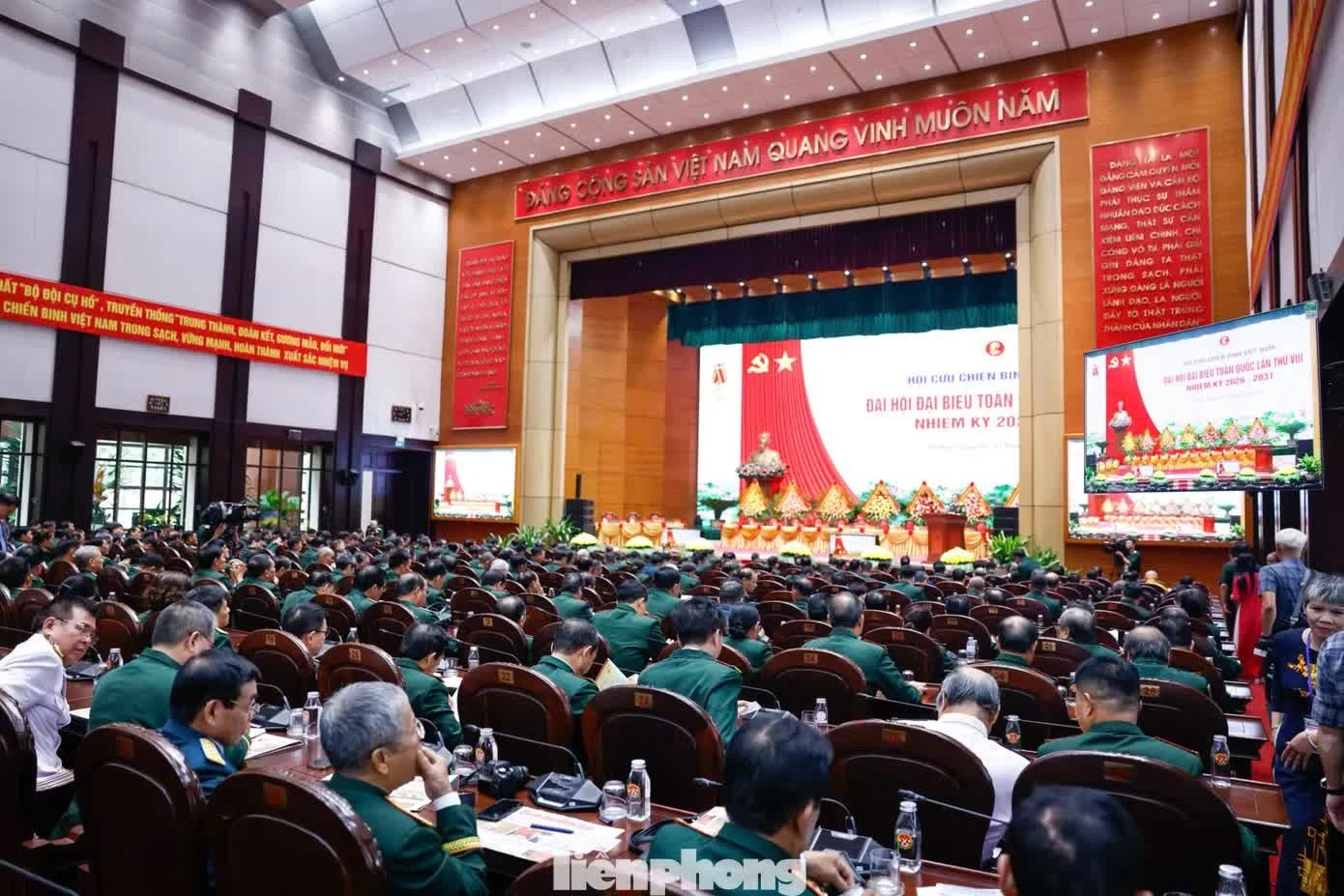 Quang cảnh đại hội.