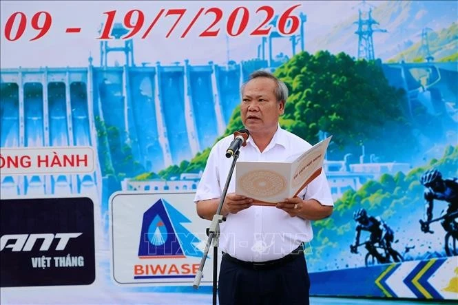 Ông Đào Tiến Cường, Phó Giám đốc Sở Văn hóa, Thể thao và Du lịch tỉnh Phú Thọ, phát biểu tại lễ khai mạc.