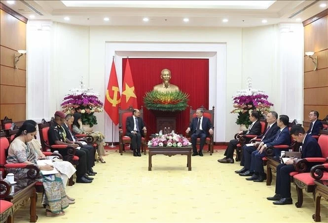 Tổng Bí thư Tô Lâm tiếp Đại sứ Ấn Độ tại Việt Nam Sandeep Arya.