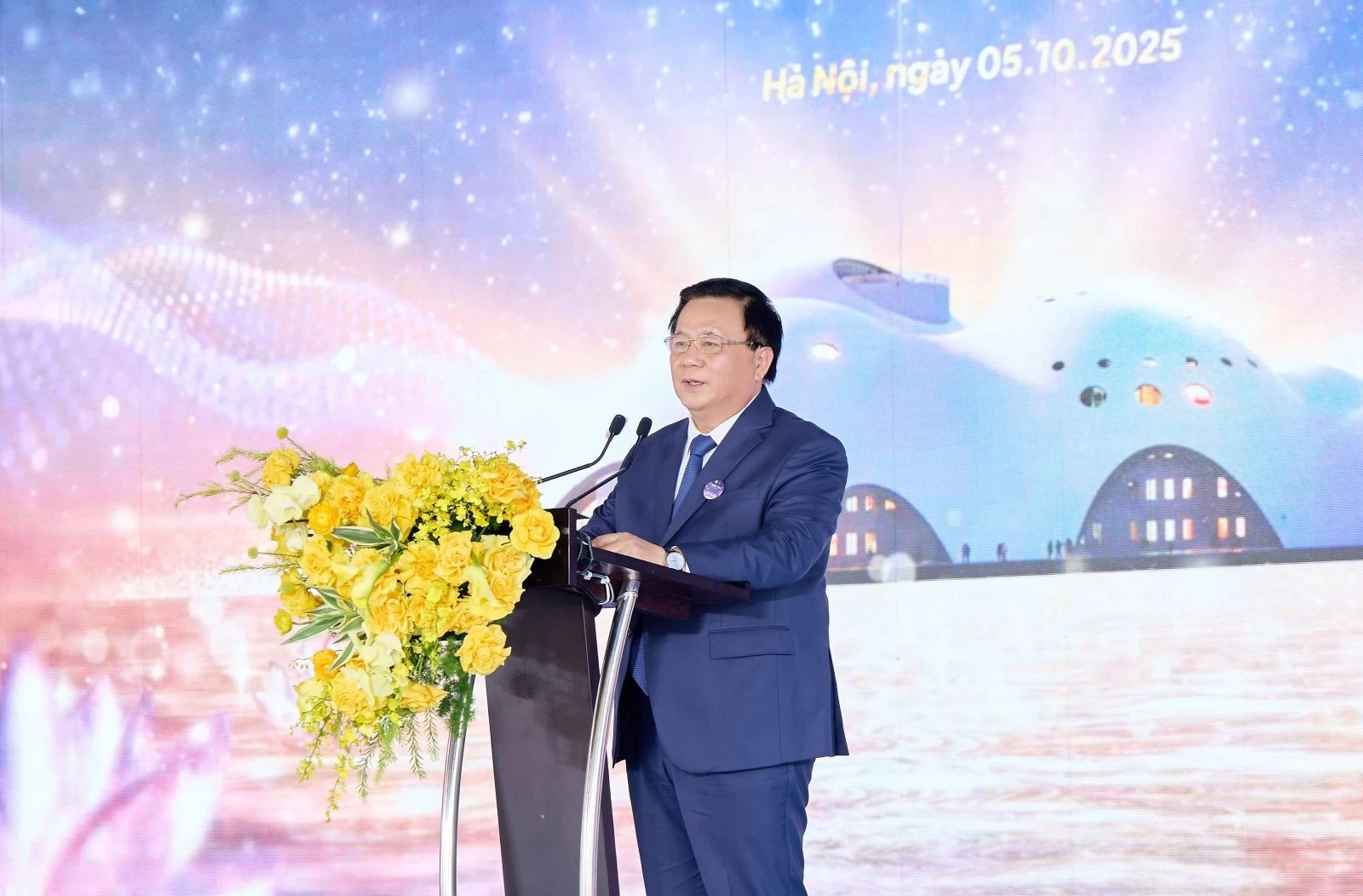 Ông Nguyễn Xuân Thắng, Ủy viên Bộ Chính trị, Giám đốc Học viện Chính trị quốc gia Hồ Chí Minh.