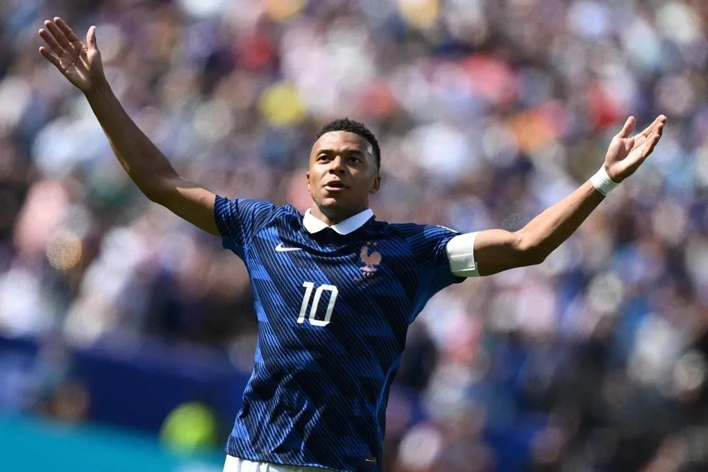 Mbappe tỏa sáng rực rỡ ở World Cup 2026 khi đóng góp 10 bàn thắng và 4 kiến tạo cho tuyển Pháp (Ảnh: Getty).