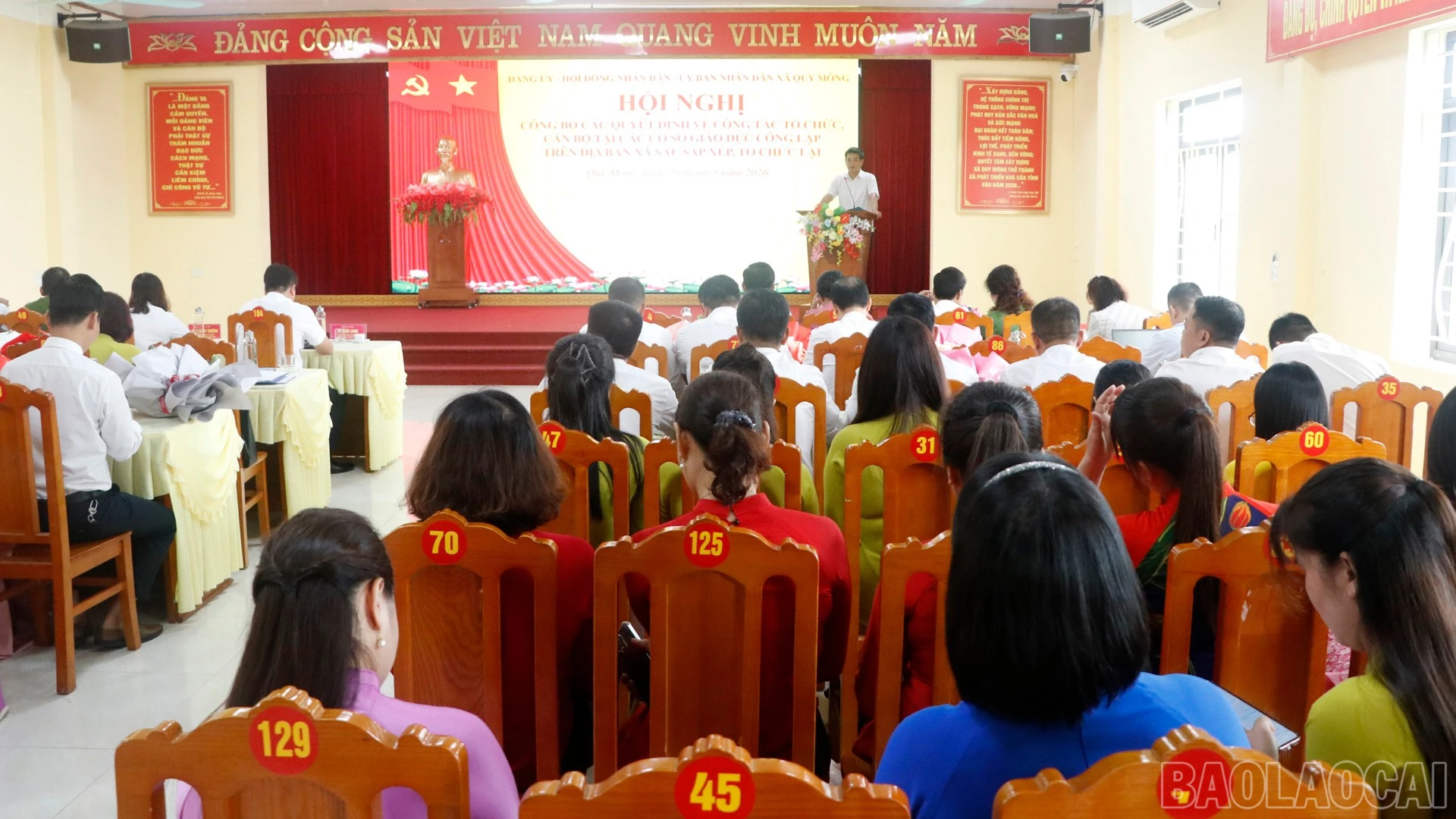 Quang cảnh hội nghị.