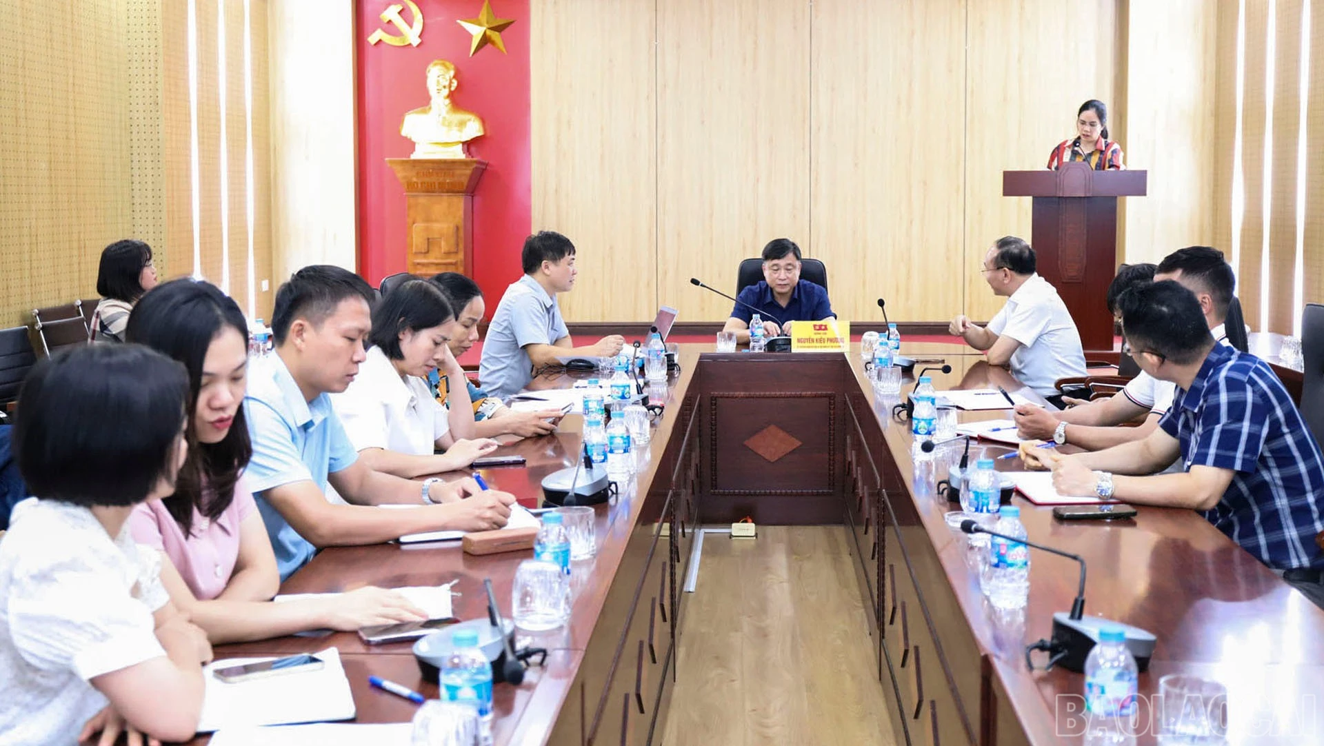 Quang cảnh hội nghị.