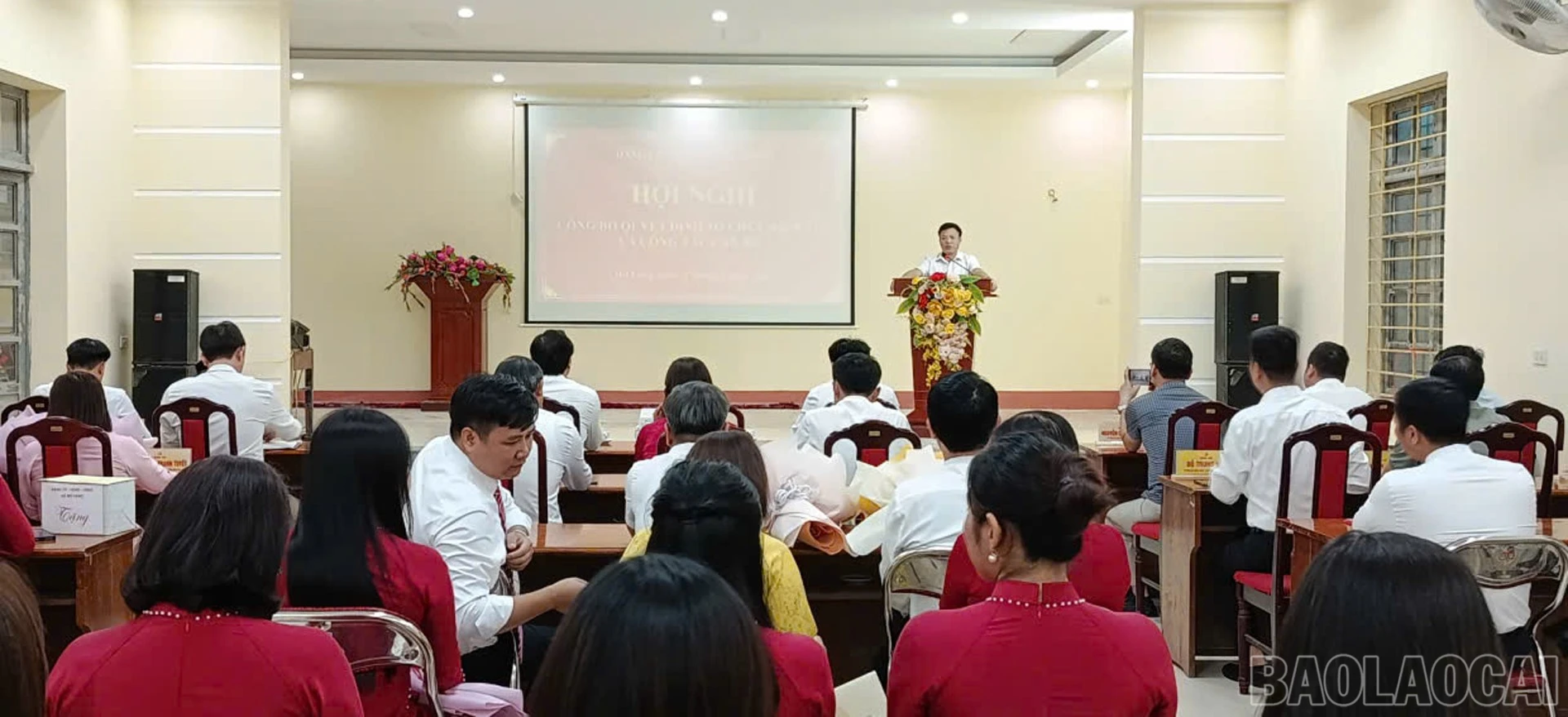 Quang cảnh hội nghị.