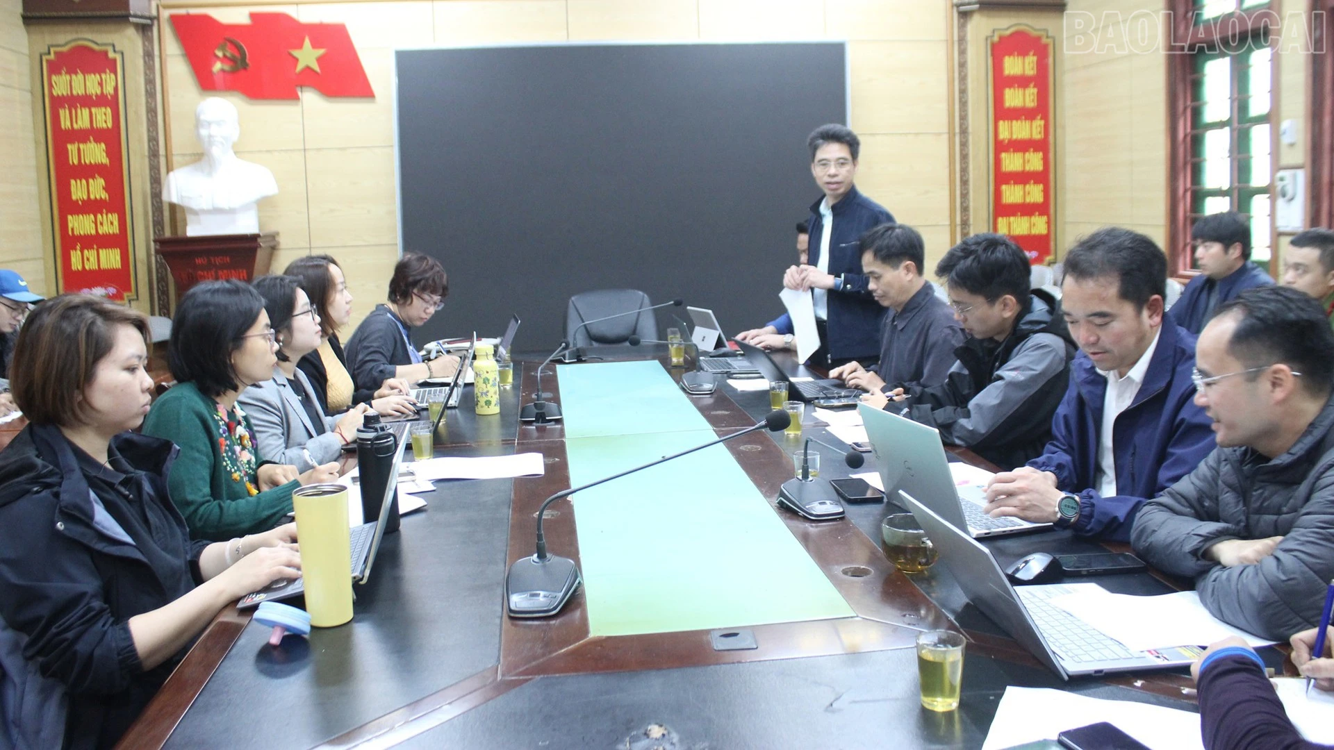 baolaocai-tr_1-4.jpg