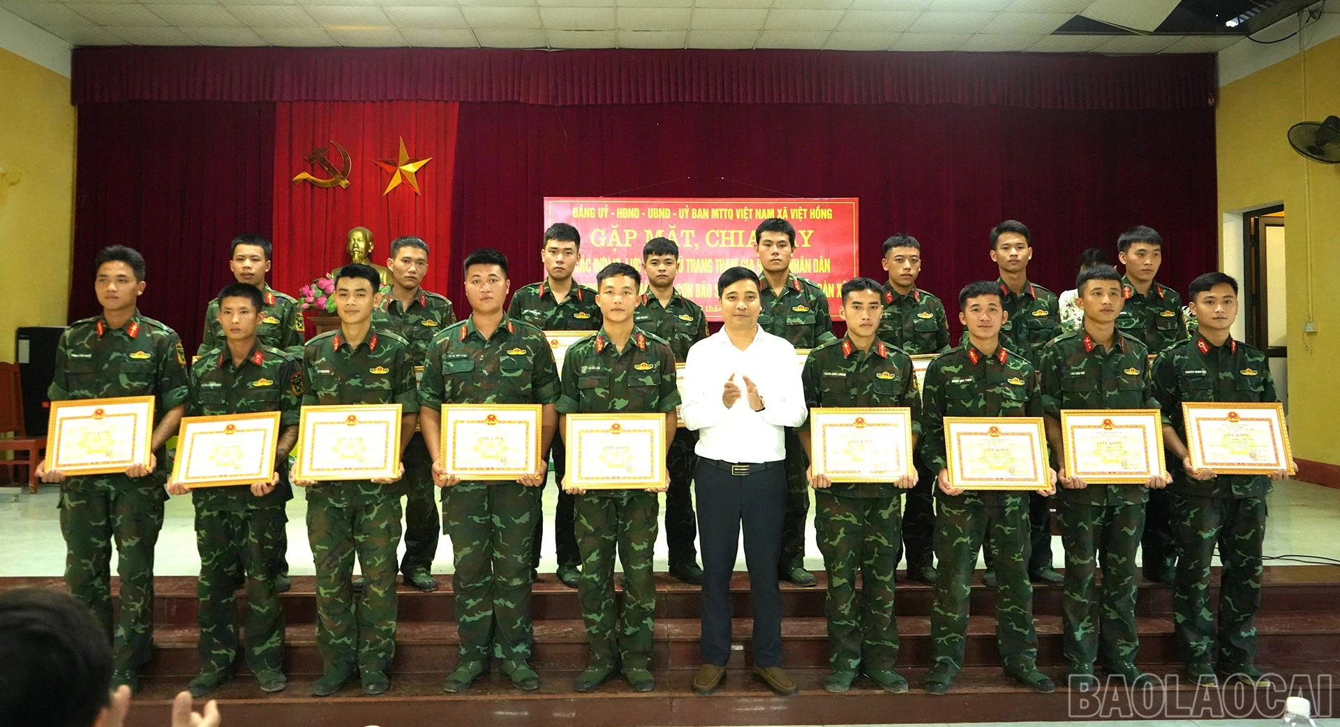 baolaocai-br_onghai.jpg