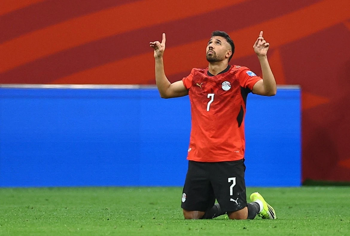 Trezeguet ghi bàn sau khi vào sân thay người.