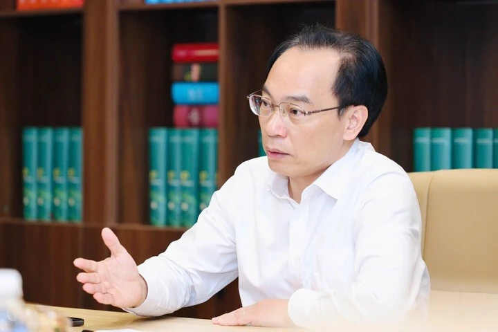 Bộ trưởng Bộ GD&amp;ĐT Hoàng Minh Sơn. (Ảnh: Moet)