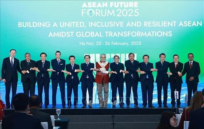 Thủ tướng Phạm Minh Chính và các Trưởng đoàn tham dự Diễn đàn Tương lai ASEAN 2025.
