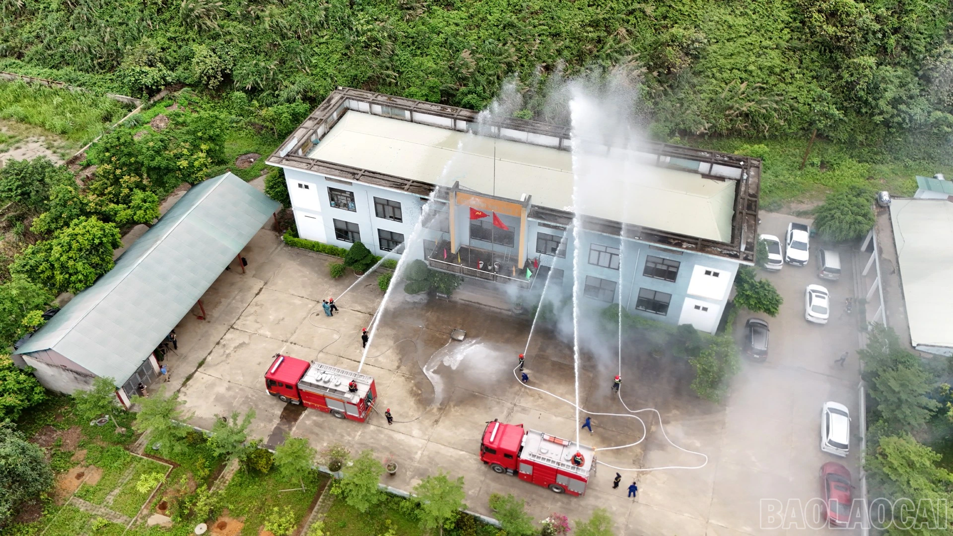 baolaocai-br_chay1-8.jpg