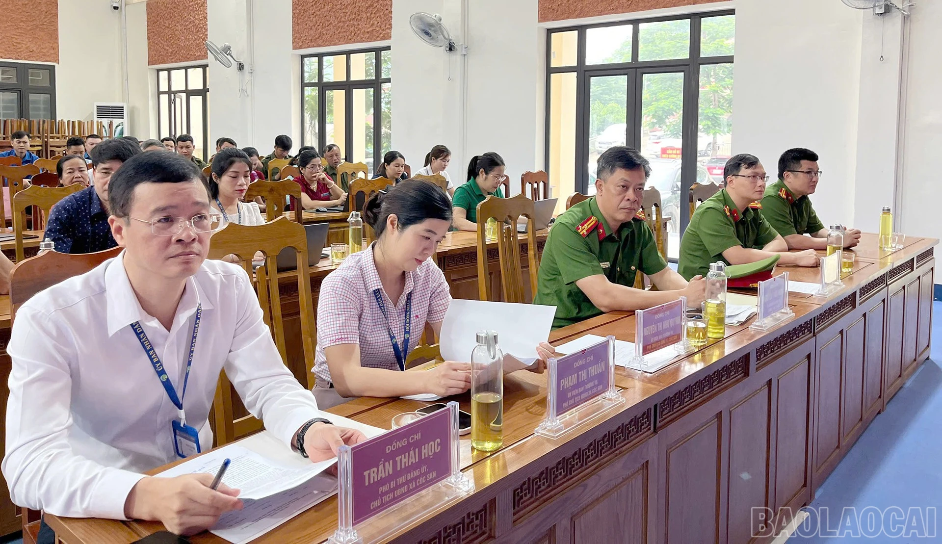 Đại biểu, đoàn viên, thanh niên dự lễ ra quân.