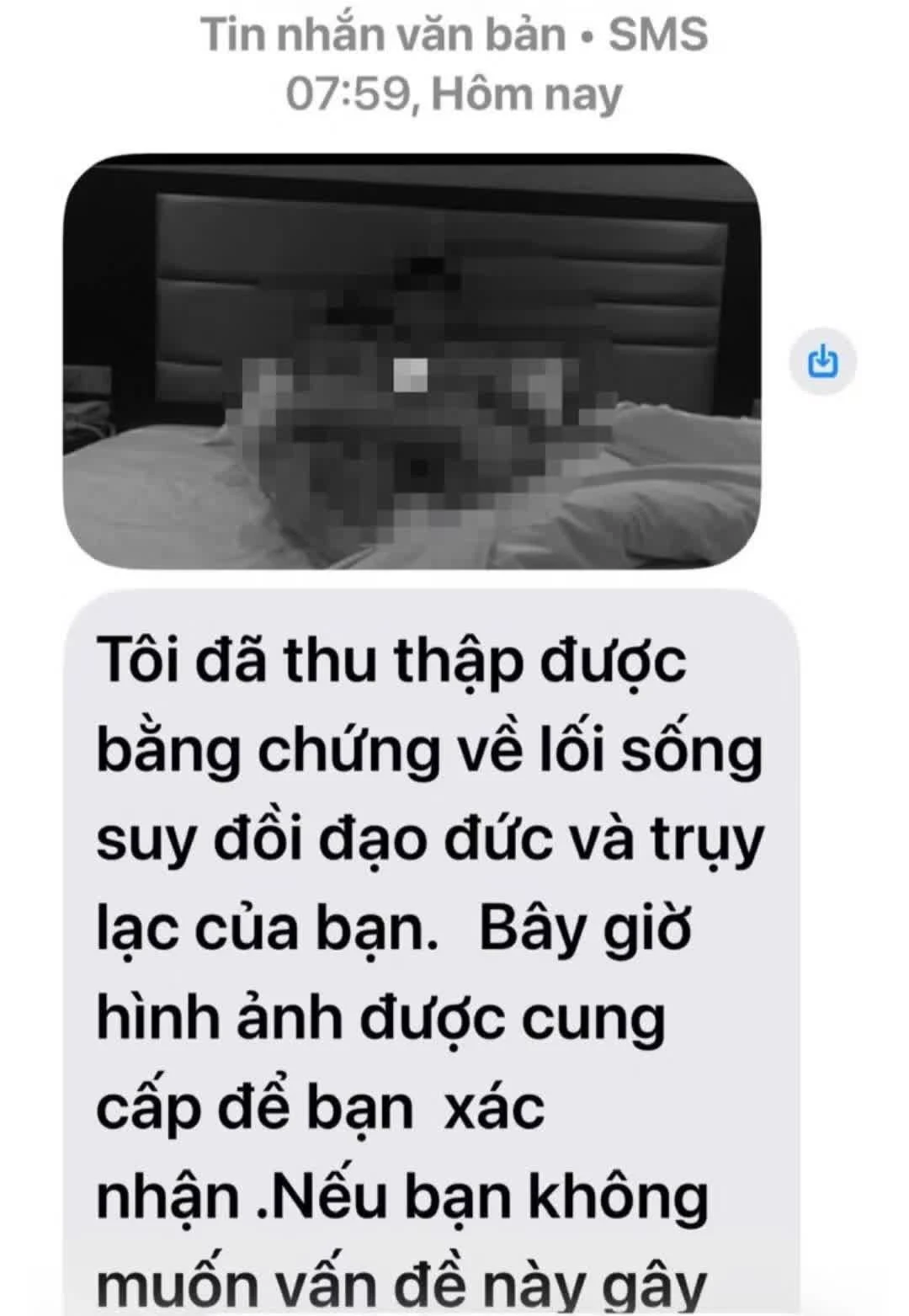 Những tin nhắn đe dọa đến các bị hại.