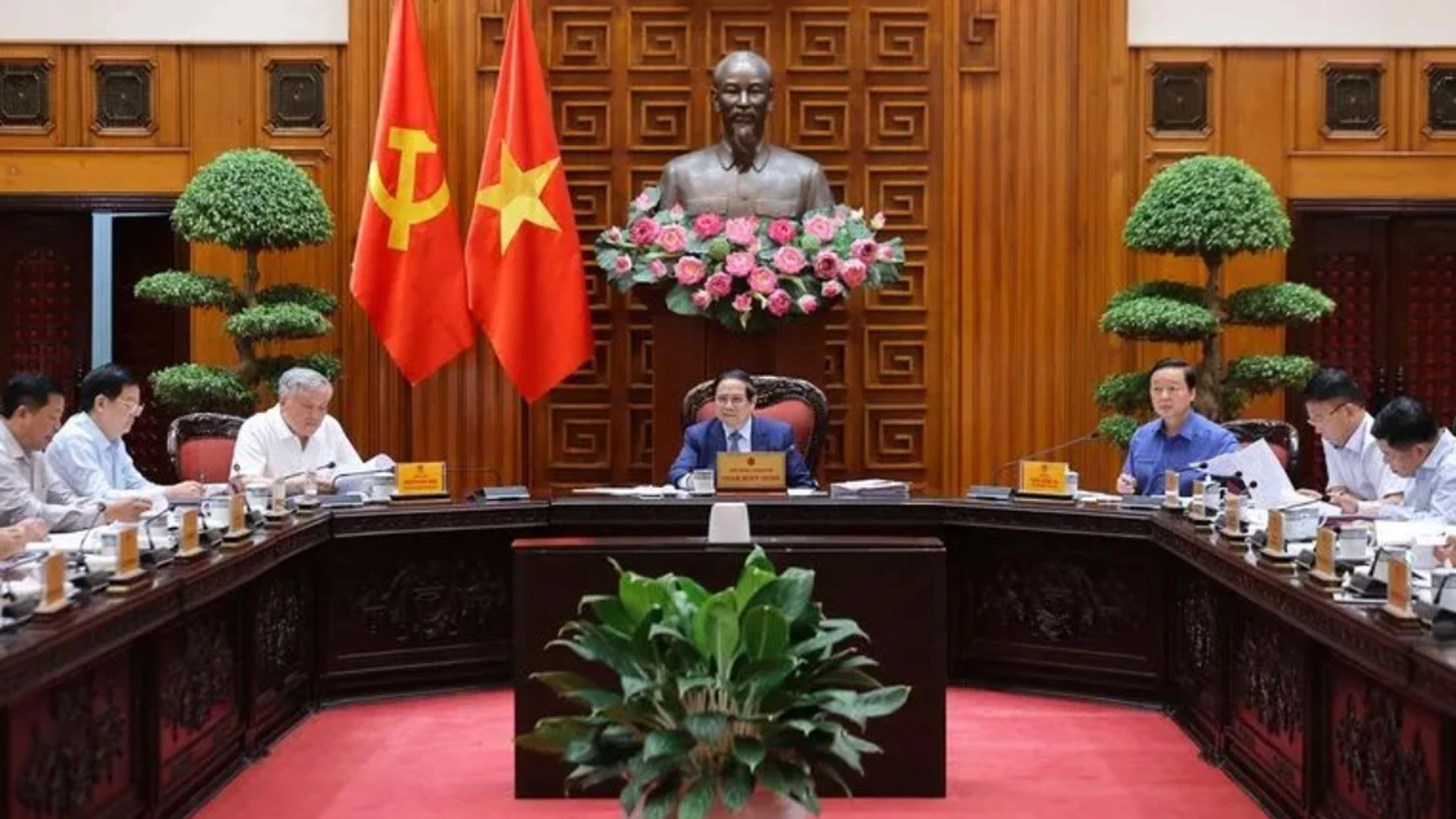 12-8-thutong.jpg
