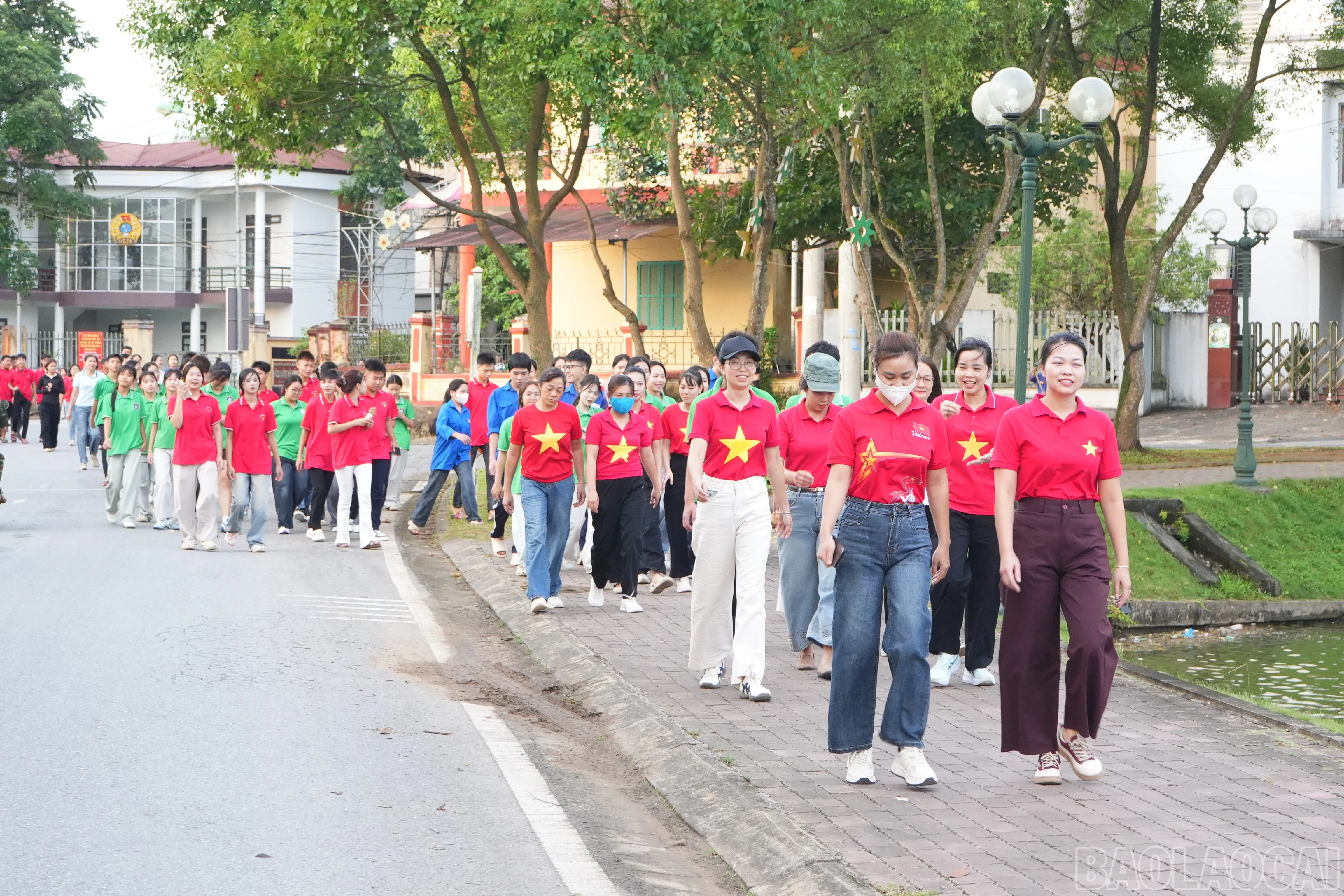 baolaocai-br_moi-nguoi-tham-gia-voi-quang-duong-25km-tuong-ung-voi-1000-buoc-chan.jpg