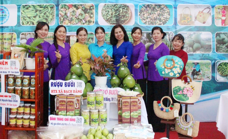 Hướng dẫn doanh nghiệp do phụ nữ làm chủ chuyển đổi số, chuyển đổi xanh bền vững.