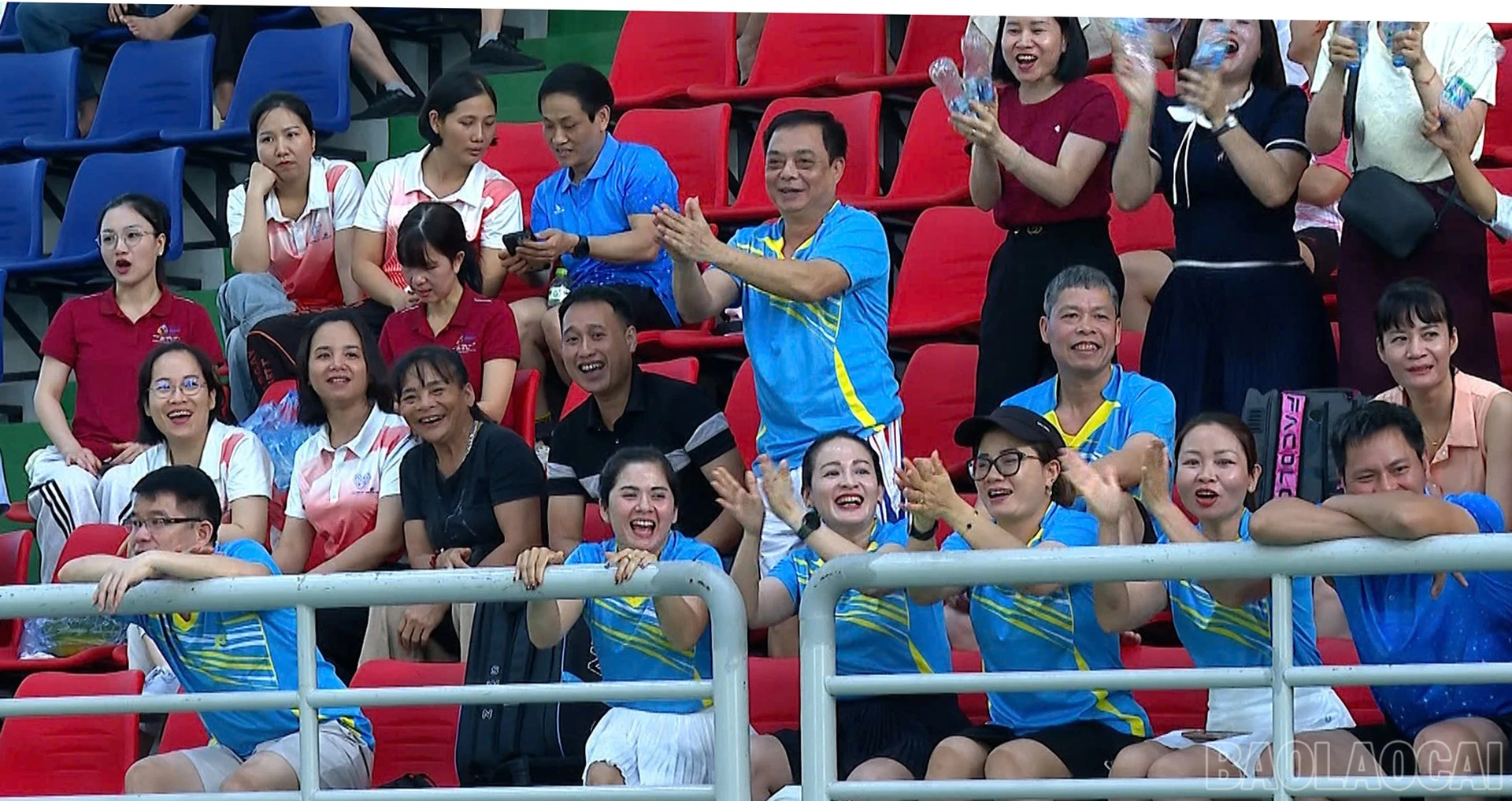 baolaocai-br_z7829323086689-9818fb85fcd8eec686720a534f9f1fd6.jpg