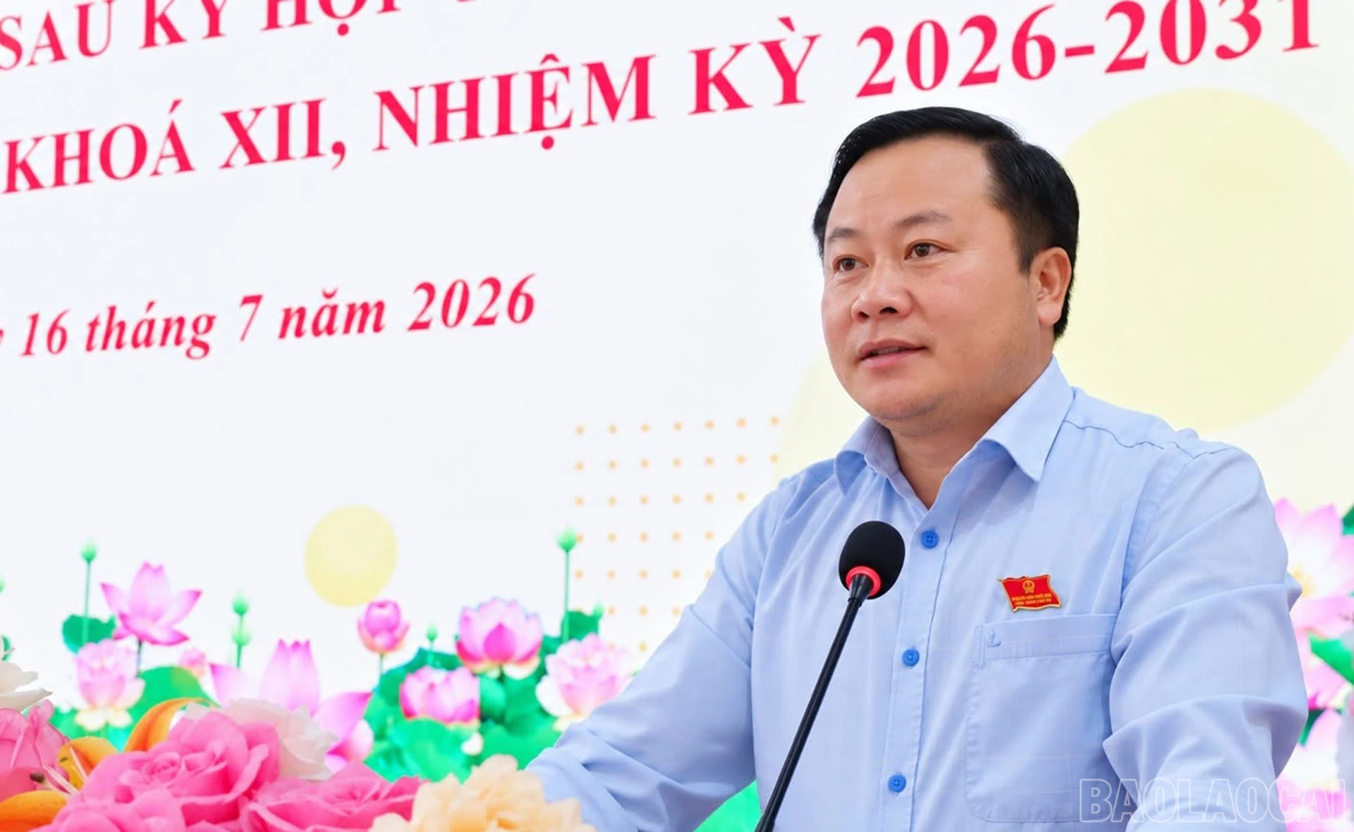 Đồng chí Bí thư Đảng ủy xã Bản Liền Tráng A Sơn chỉ đạo tại hội nghị.