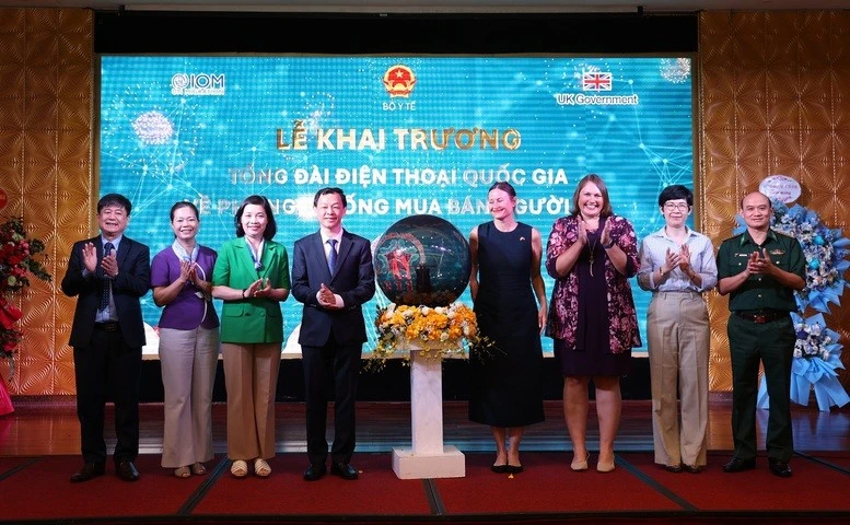 Khai trương Tổng đài điện thoại quốc gia về phòng, chống mua bán người 111.