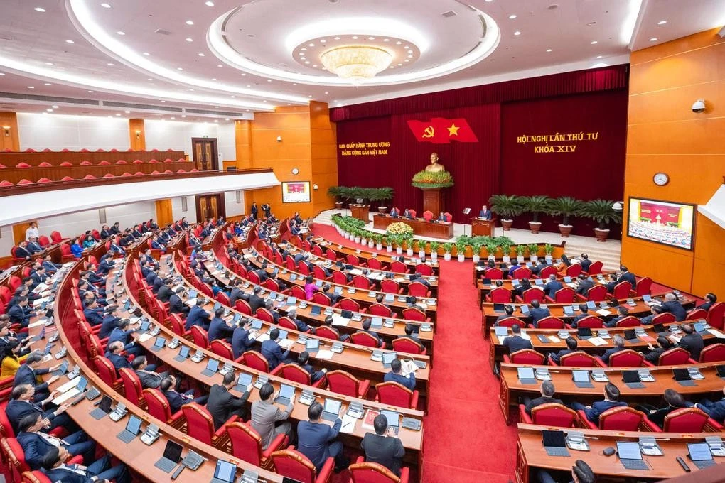 Đại biểu dự phiên khai mạc Hội nghị Trung ương 4 khóa 14, sáng 5/10. Ảnh: Phạm Thắng
