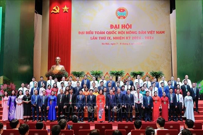Ban Chấp hành Trung ương Hội Nông dân Việt Nam khoá IX, nhiệm kỳ 2026 - 2031 ra mắt Đại hội.