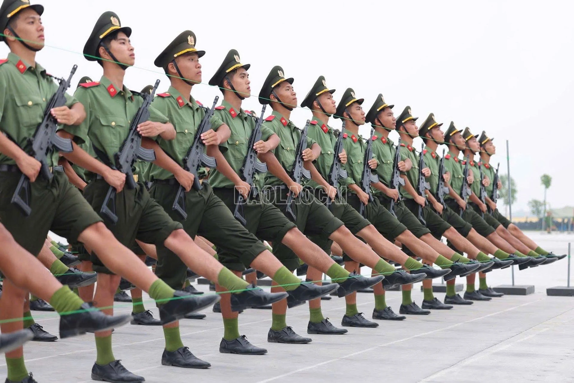 baolaocai-c_31-8-canh-sat1.jpg