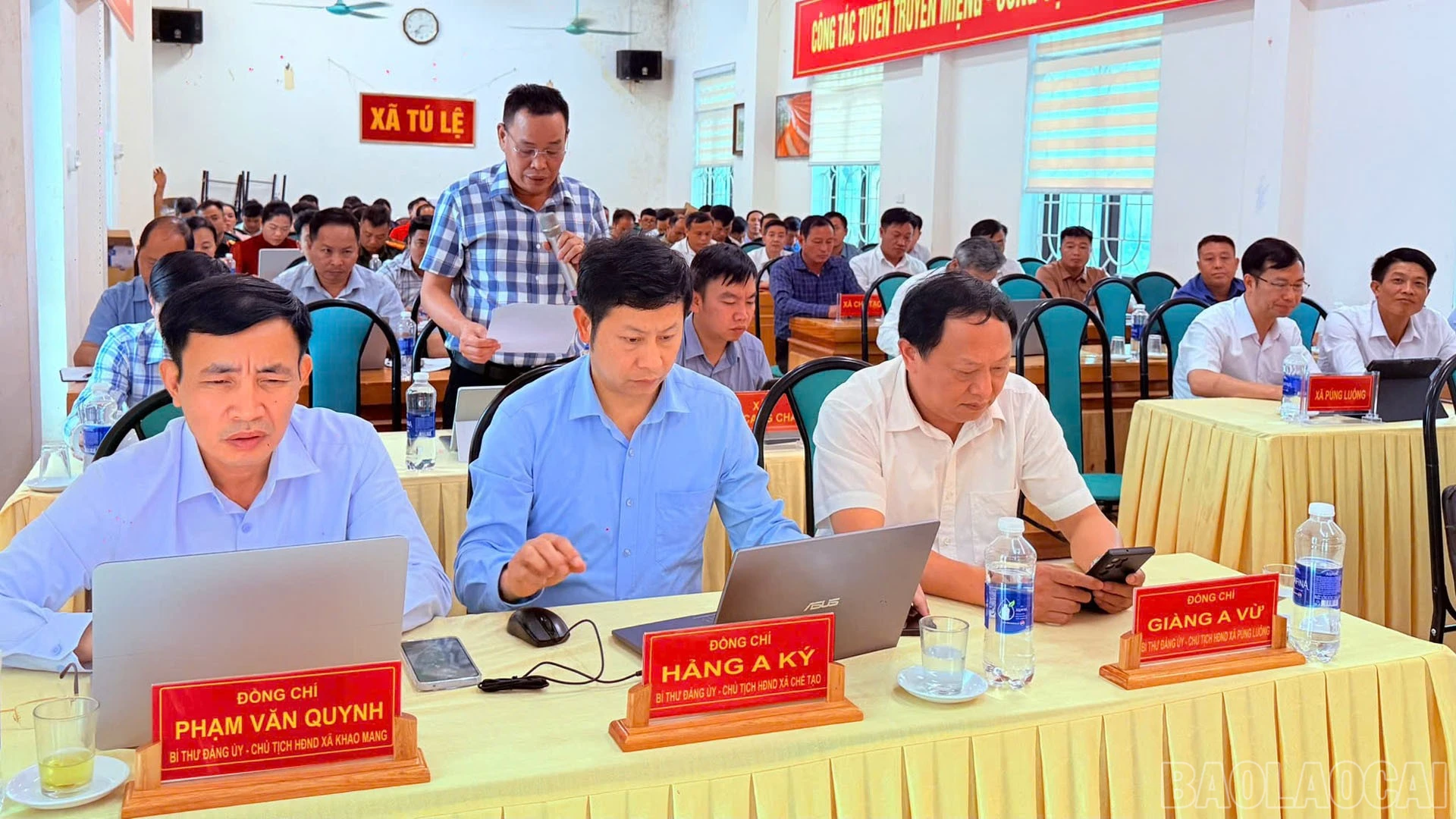 baolaocai-br_dai-bieu-xa-tu-le-phat-bieu-tai-buoi-txct.jpg