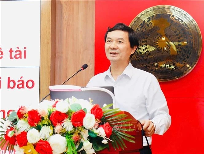 Ông Ngô Minh Tuấn, Vụ trưởng, Trưởng Ban Xây dựng Đảng, Tạp chí Cộng sản.