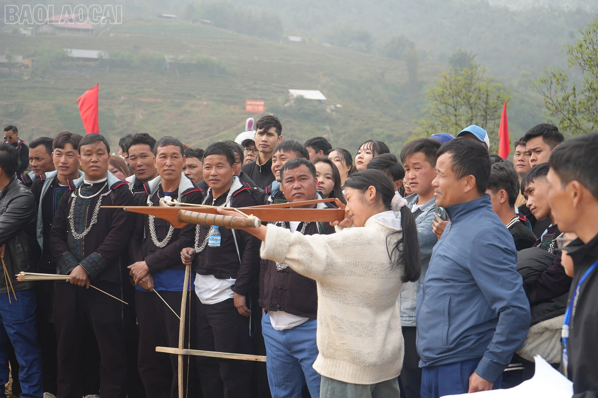 baolaocai-tl_ban-no.jpg