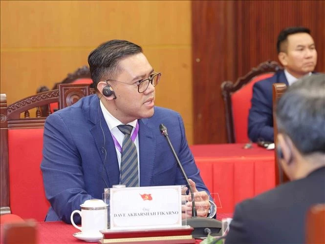 Ông Dave Akbarshah Fikarno Laksono, Trưởng ban Thông tin Truyền thông đảng Golkar kiêm Phó chủ tịch Uỷ ban Quốc phòng, An ninh, Đối ngoại và Thông tin tình báo, Hạ viện Indonesia phát biểu.